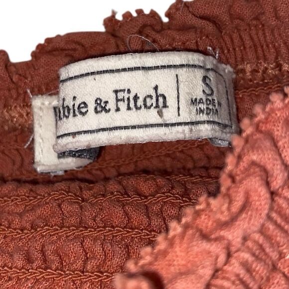 Abercrombie & Fitch Ruched Crop Top Size S - Picture 3 of 3